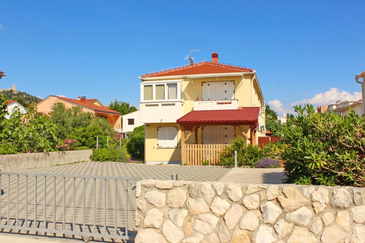 Apartments With A Parking Space Baska, Krk - 18789 Εξωτερικό φωτογραφία